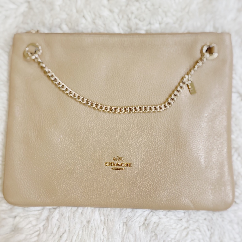 Coach crossbody bag with gold chain